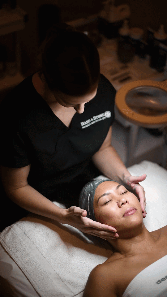 DSC_0962-9x16-ezgif.com-video-to-gif-converter (1).gif