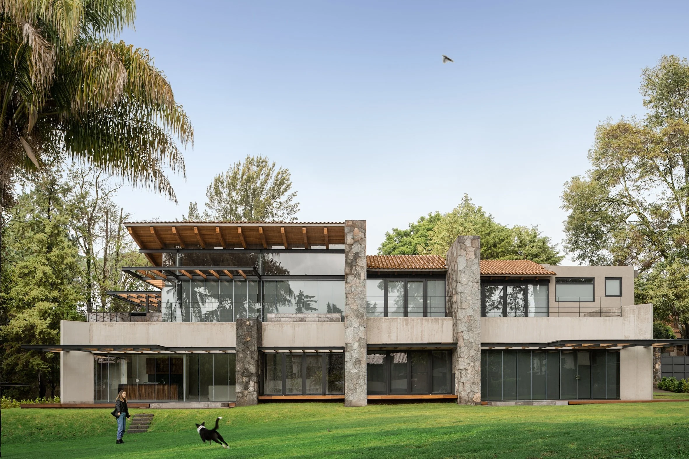 ZAR_AVANDARO 333_03.JPG