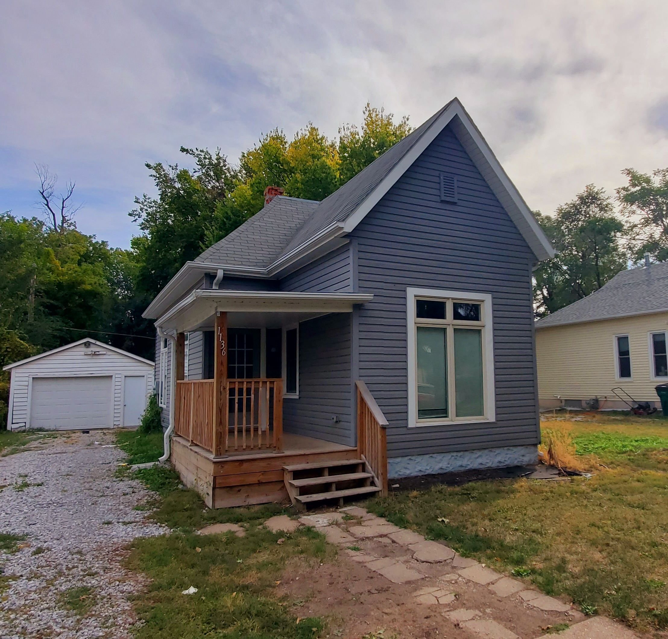 1136 N 28th Street