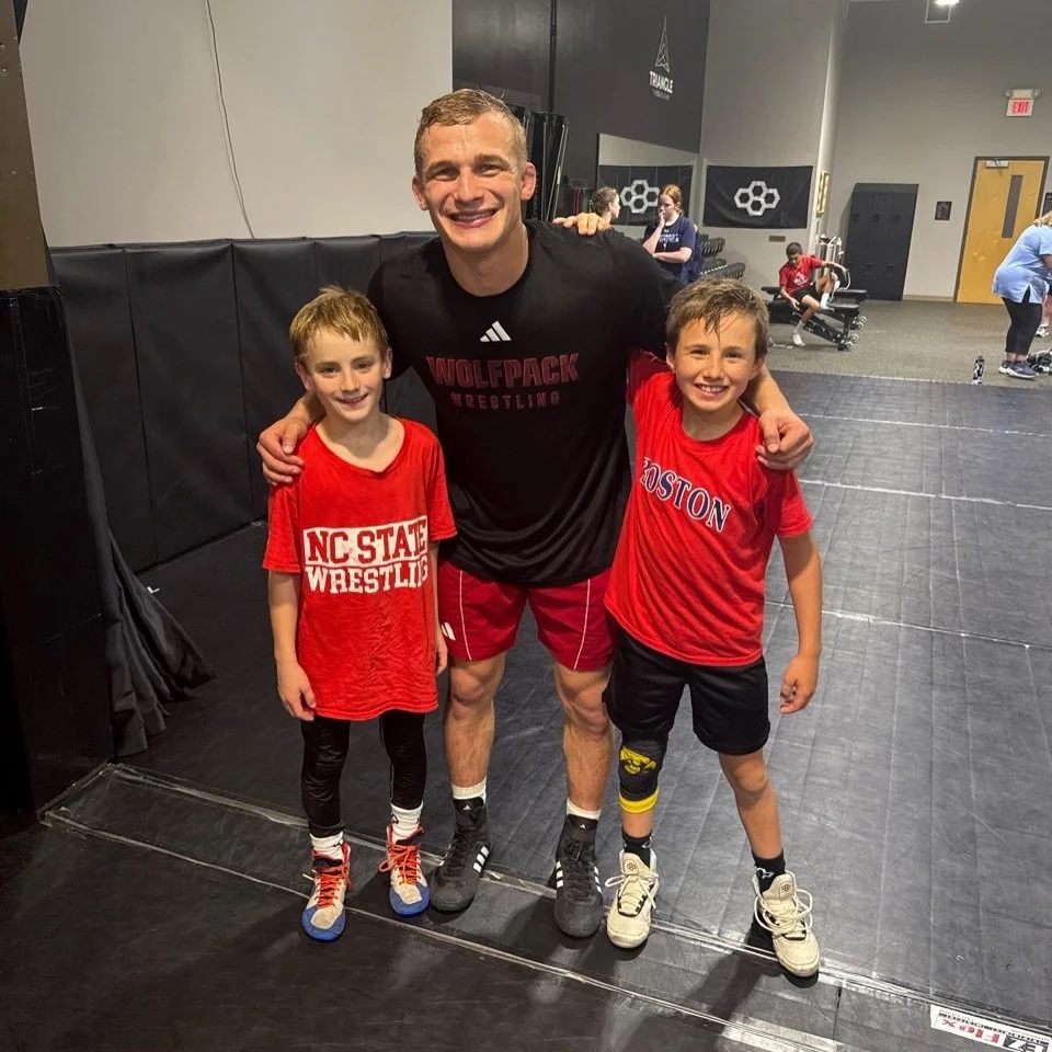 Big thanks to Hayden Hidlay for stopping by TWA this week! 🐺🔥

Hayden was an NC State great and now coaches for @wolfpackwrestling. He shared high level technique and also talked with our athletes about dreaming big, building a strong culture, and 