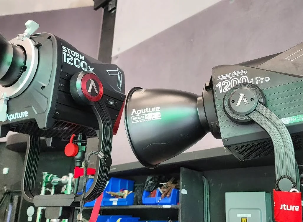 We got it... 1200X now in stock and included on the package truck. Link In Bio. 

#1200x #toronto

@aputure.lighting