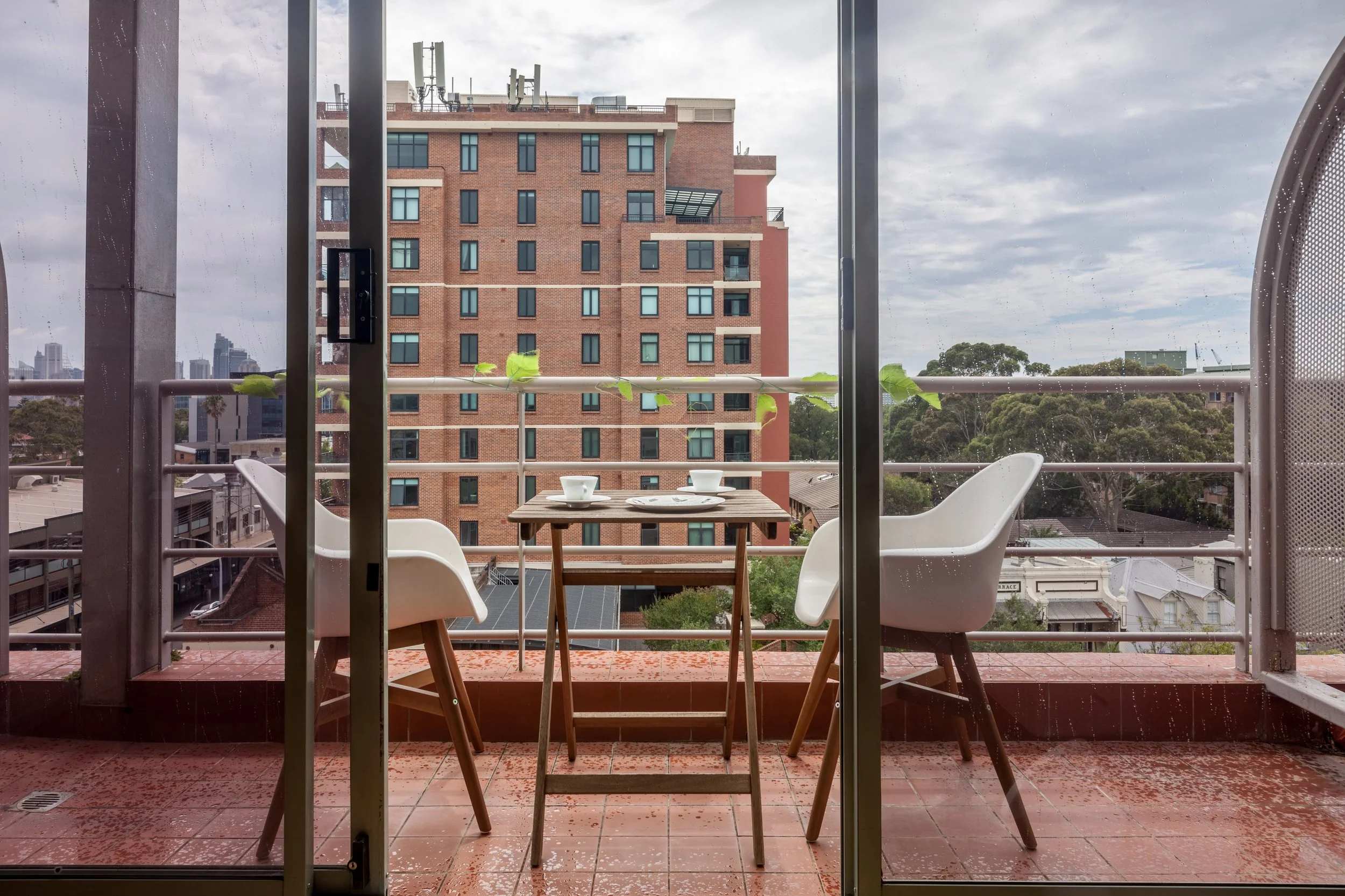 Retouched_Joy_Airbnb_MielaMalyon (20 of 44).jpg