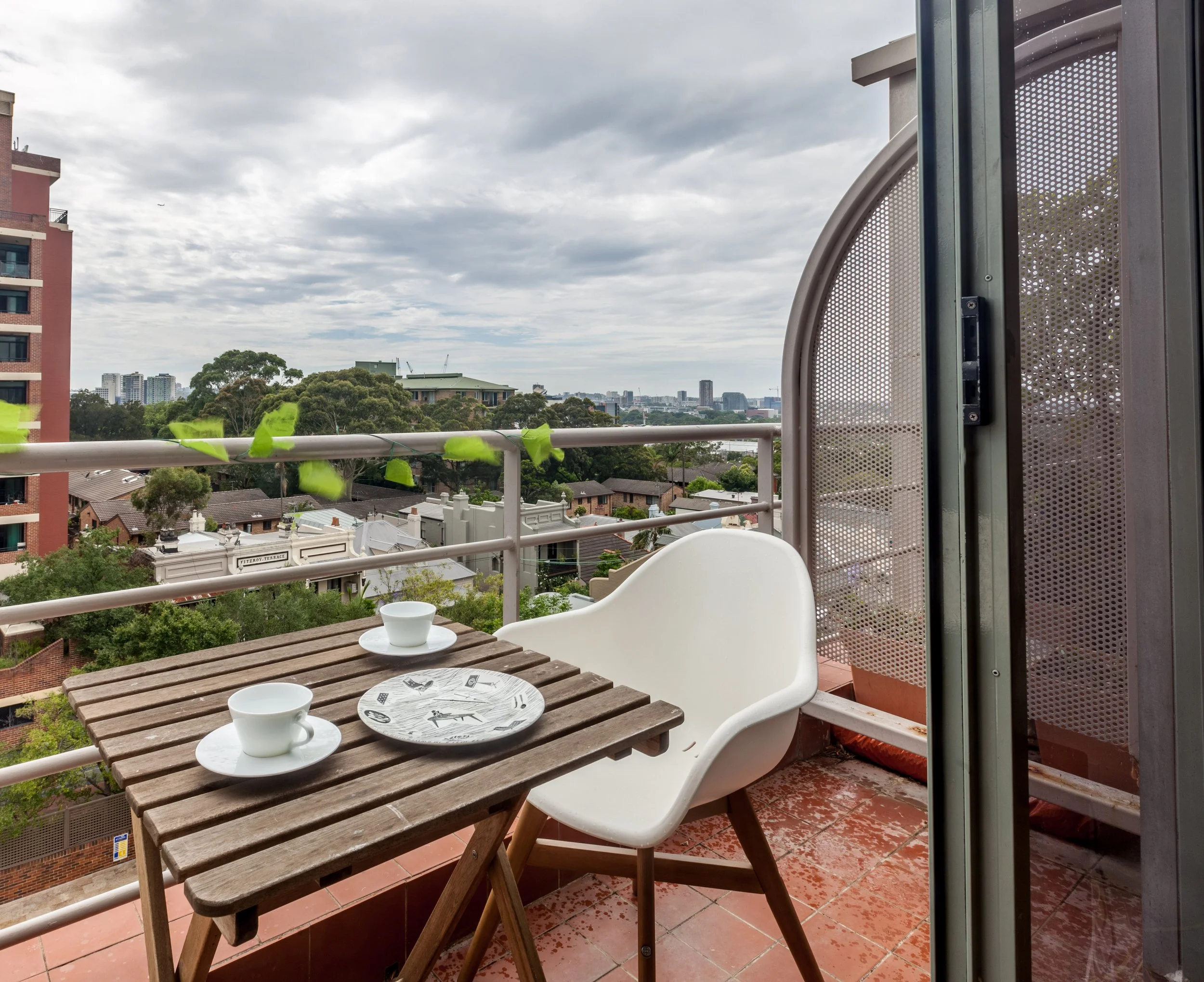 Retouched_Joy_Airbnb_MielaMalyon (21 of 44).jpg