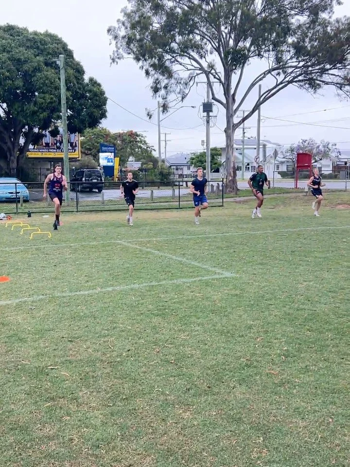 Boys were working on a rainy Sunday Field session! 💧🧨

#teamhorizon
