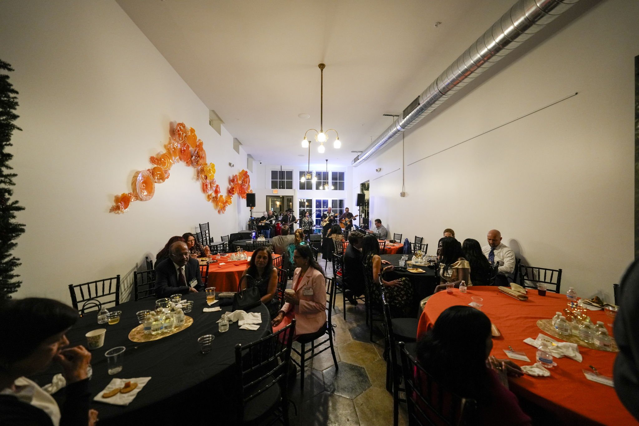 169-web-or-mls-Savant Event 12.16.23 - Tampa Listing Lab-159.jpg