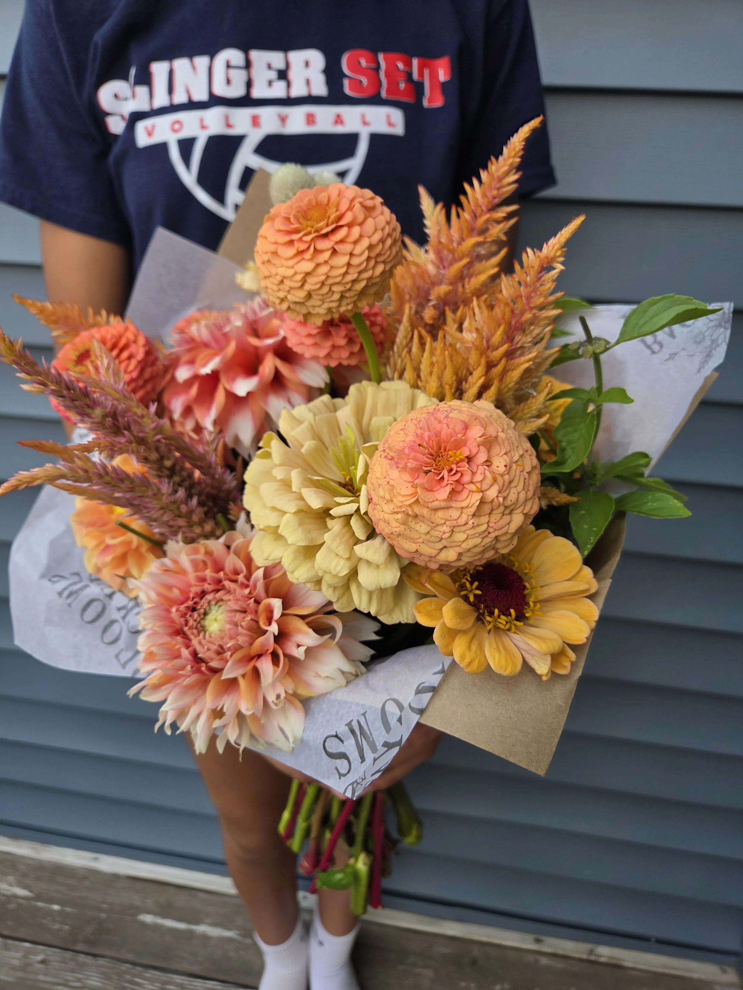 Single summer bouquet