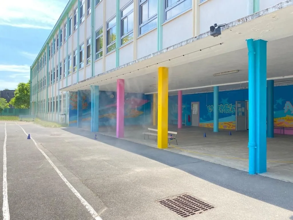 cour d école.jpg