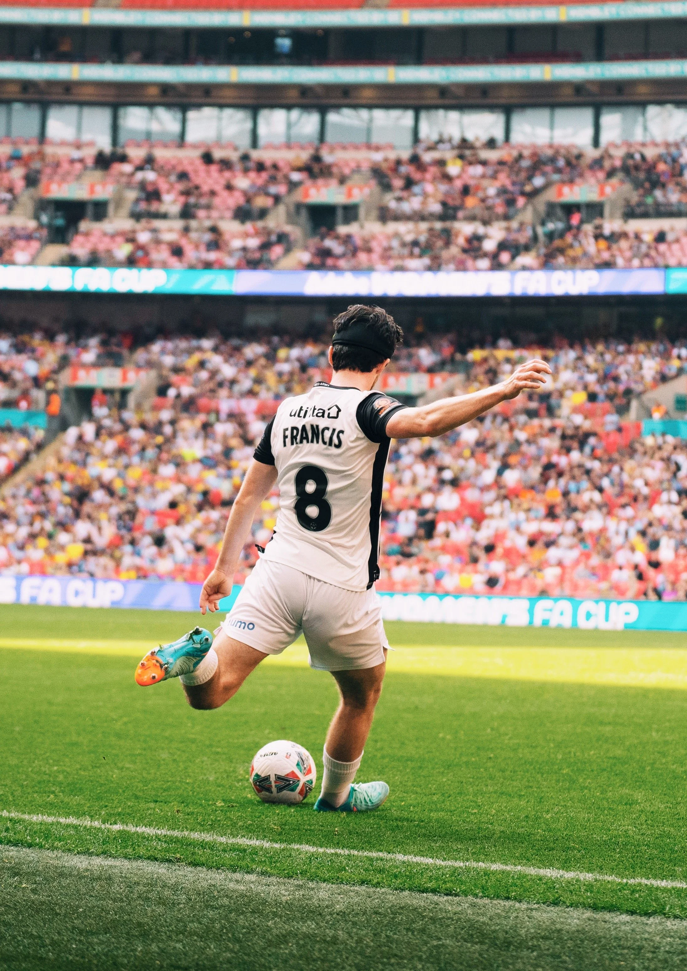 Isuzu Final 191_VSCO.jpg