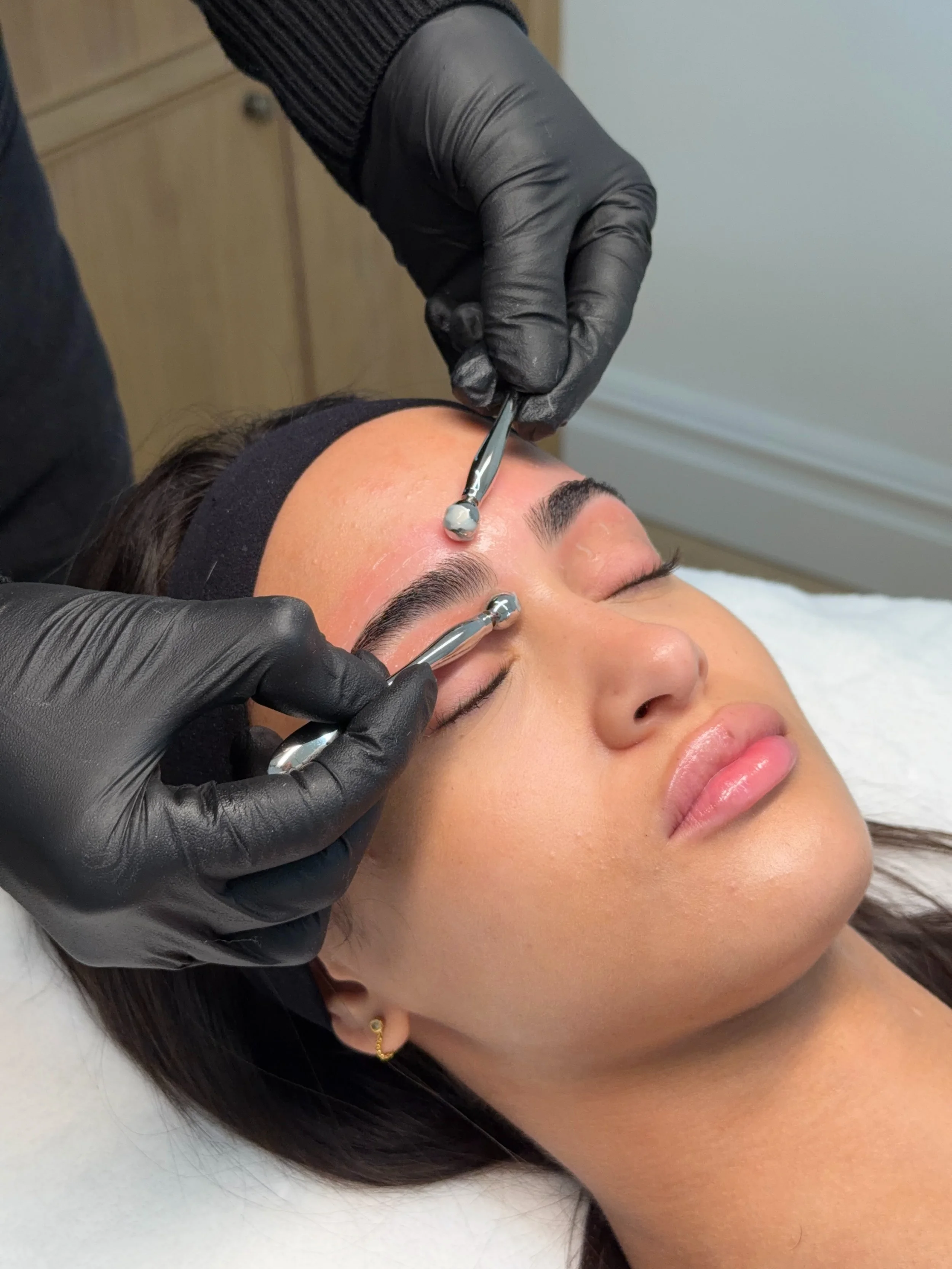 Fresh. Brows. 🫧🧼🪽

@saintandserenity @officialnavyprofessional
