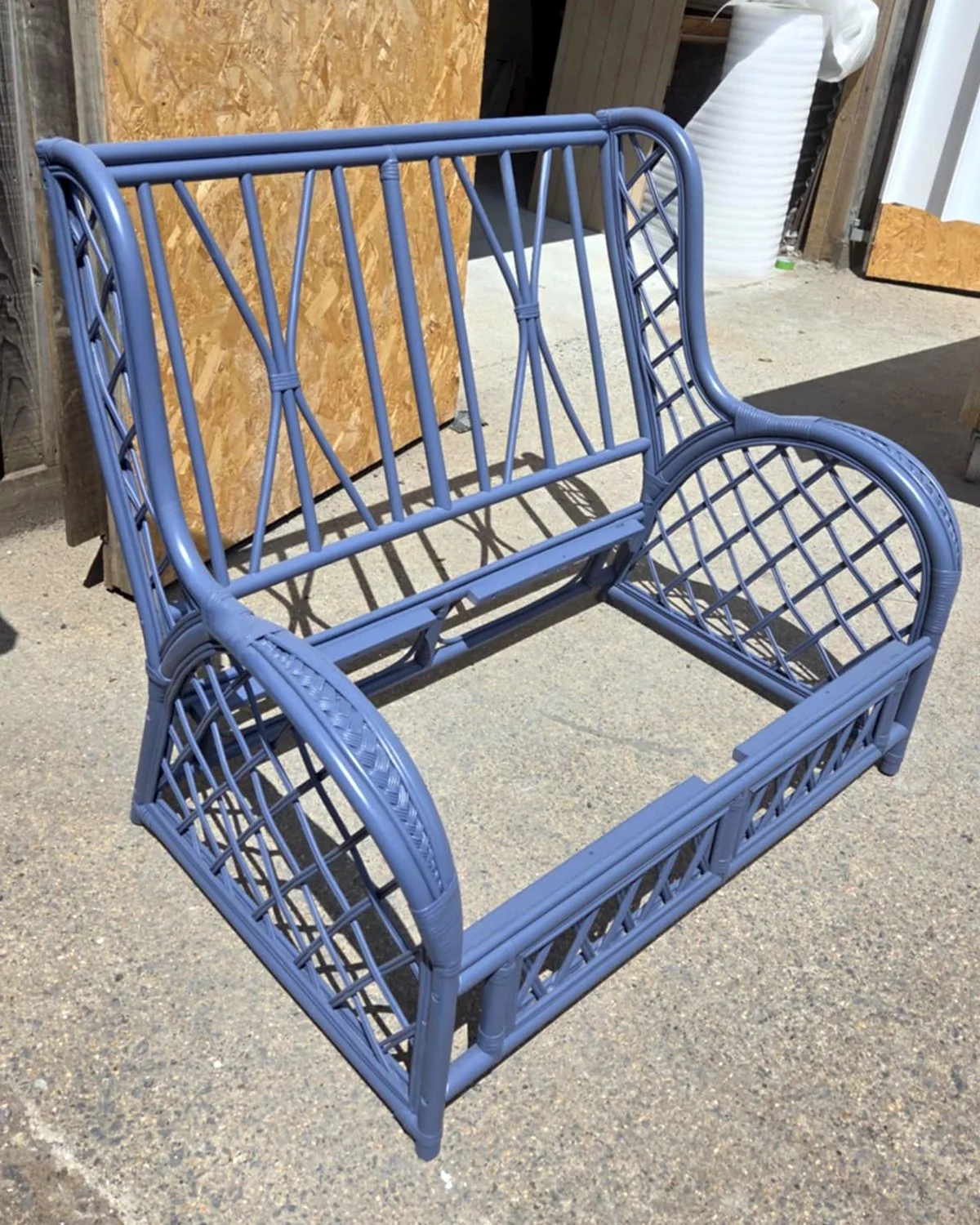 Wicker sofa 1.jpg