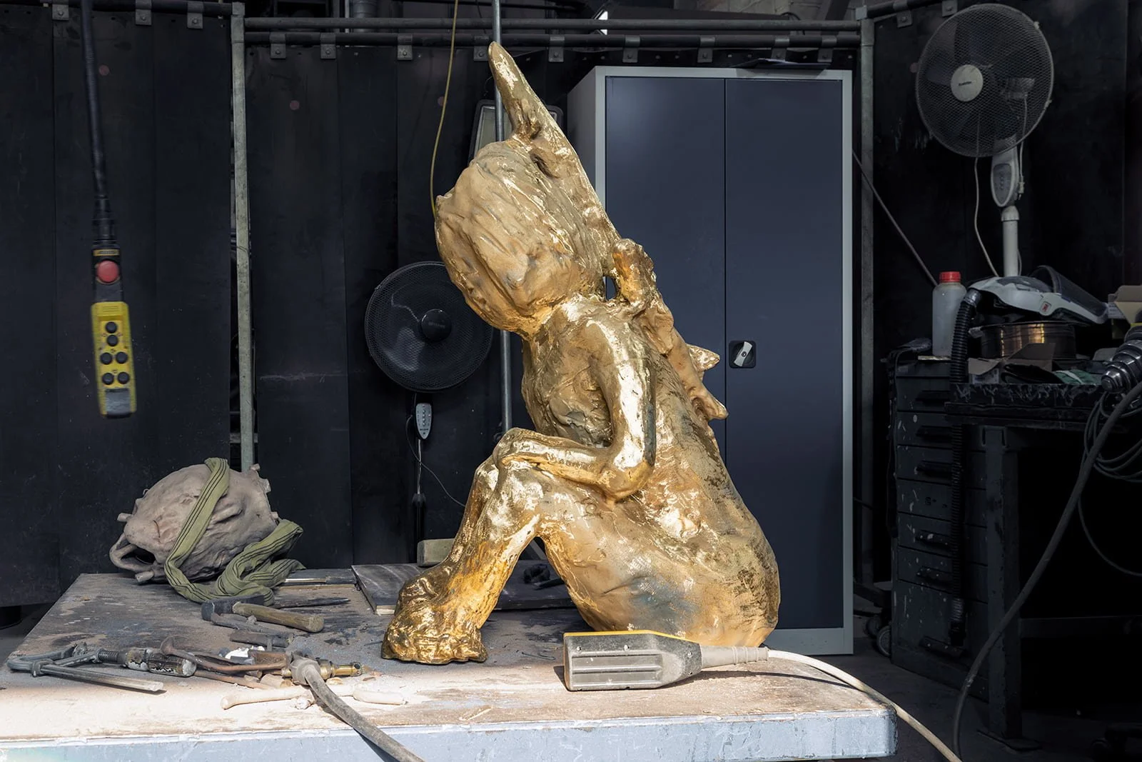leiko-ikemura-bronze-metallverarbeitung.jpg