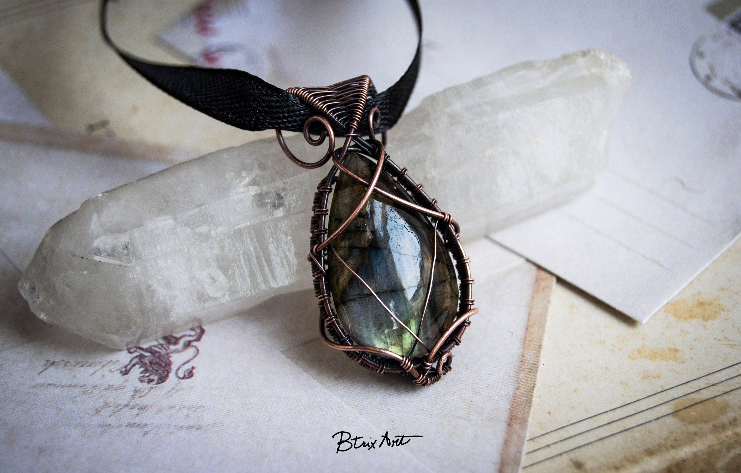https://i.etsystatic.com/11226199/r/il/132aab/1720478628/il_fullxfull.1720478628_aosy.jpg