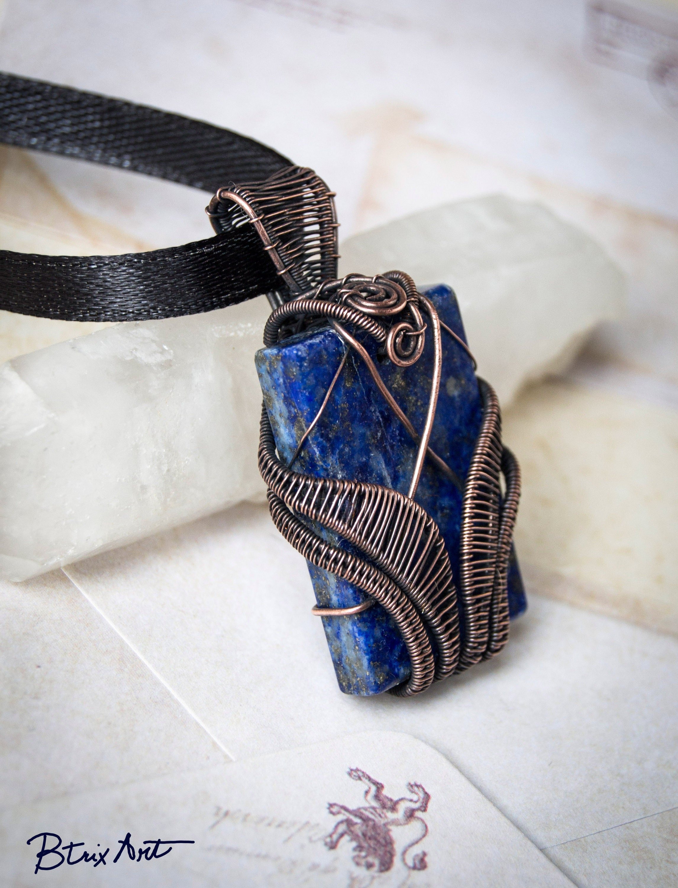 https://i.etsystatic.com/11226199/r/il/cb186f/1788387142/il_fullxfull.1788387142_d0rl.jpg