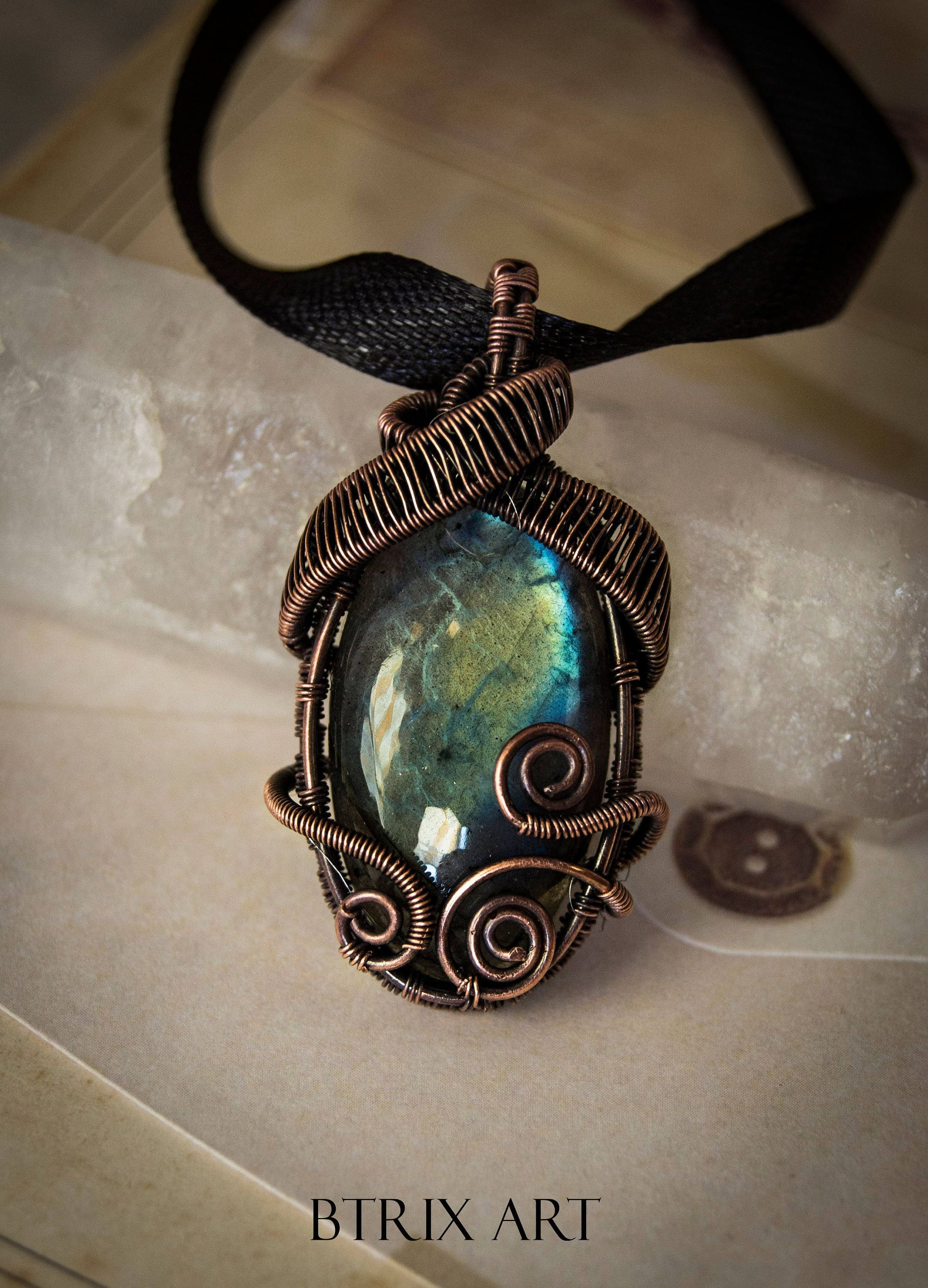 https://i.etsystatic.com/11226199/r/il/1b4c20/1331208339/il_fullxfull.1331208339_7l6i.jpg