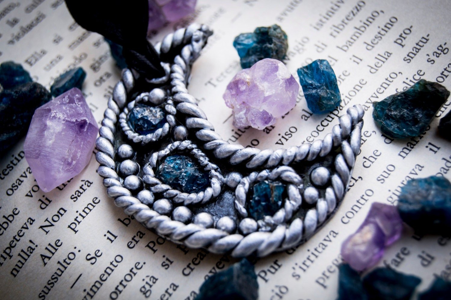 https://i.etsystatic.com/11226199/r/il/81c90c/1113050364/il_fullxfull.1113050364_p42n.jpg