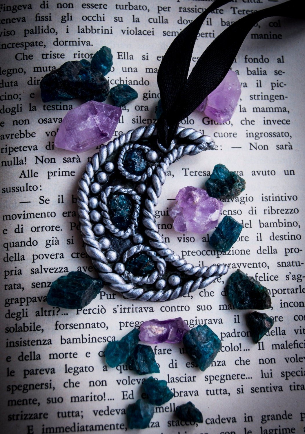 https://i.etsystatic.com/11226199/r/il/a41327/1113050358/il_fullxfull.1113050358_k6iy.jpg