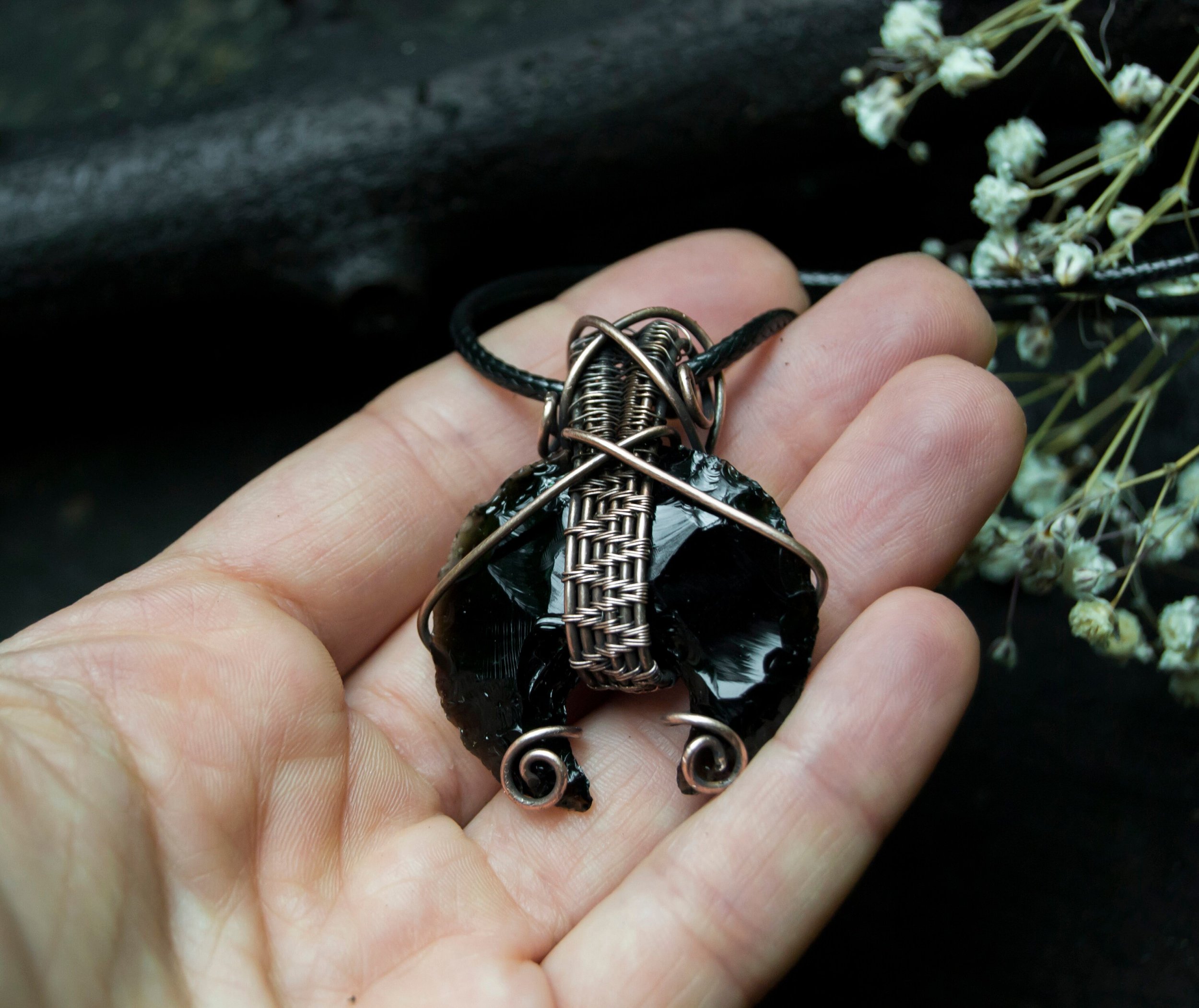 https://i.etsystatic.com/11226199/r/il/4b3e29/3248234859/il_fullxfull.3248234859_goro.jpg