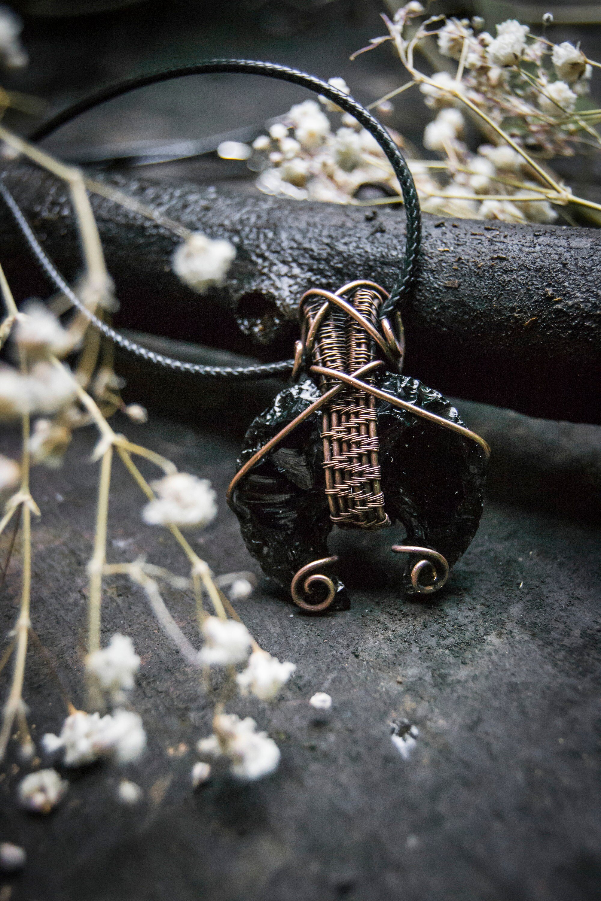 https://i.etsystatic.com/11226199/r/il/dbd4de/3248235021/il_fullxfull.3248235021_rf2z.jpg