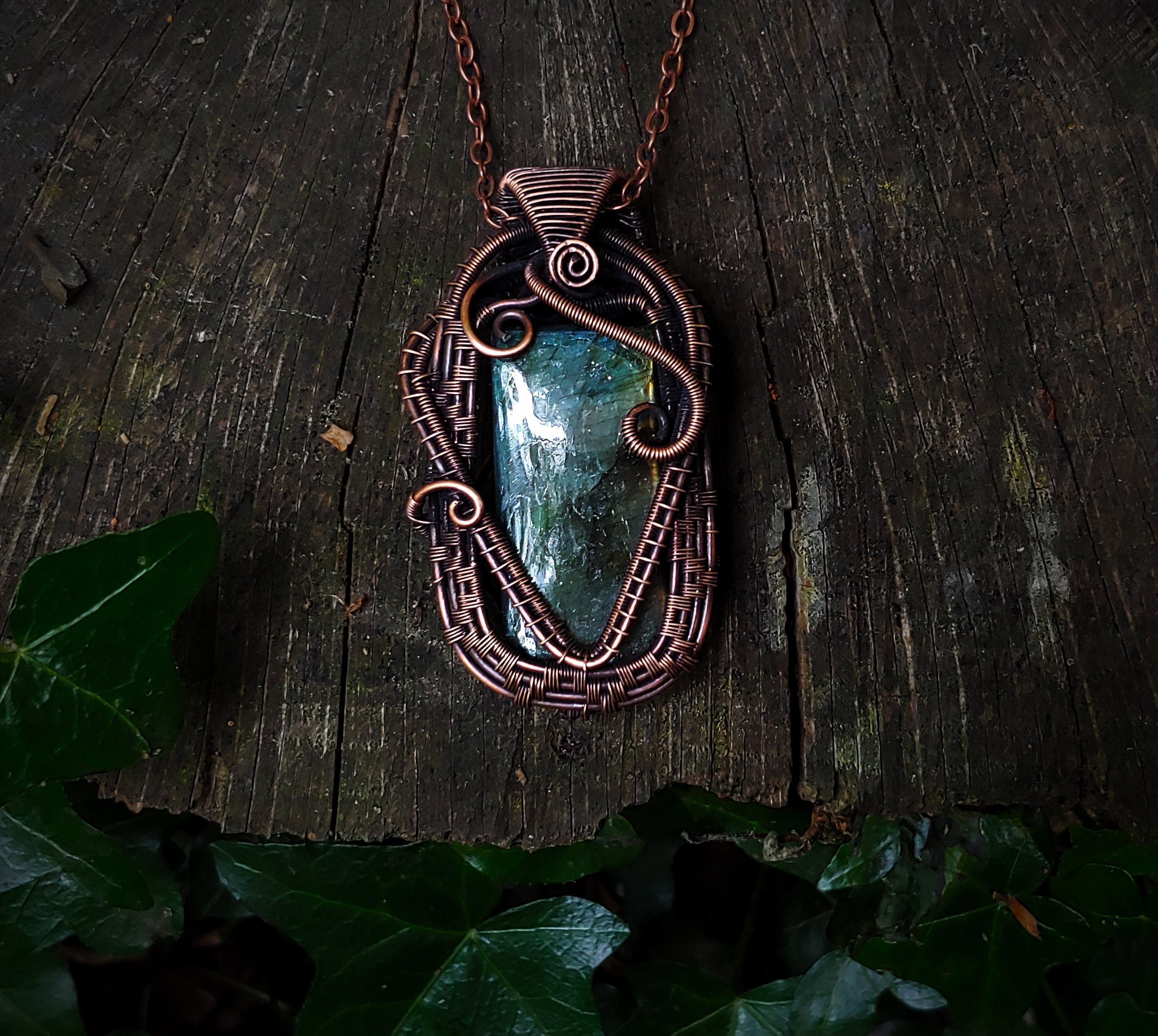 https://i.etsystatic.com/11226199/r/il/a6444c/2353845956/il_fullxfull.2353845956_5cp8.jpg