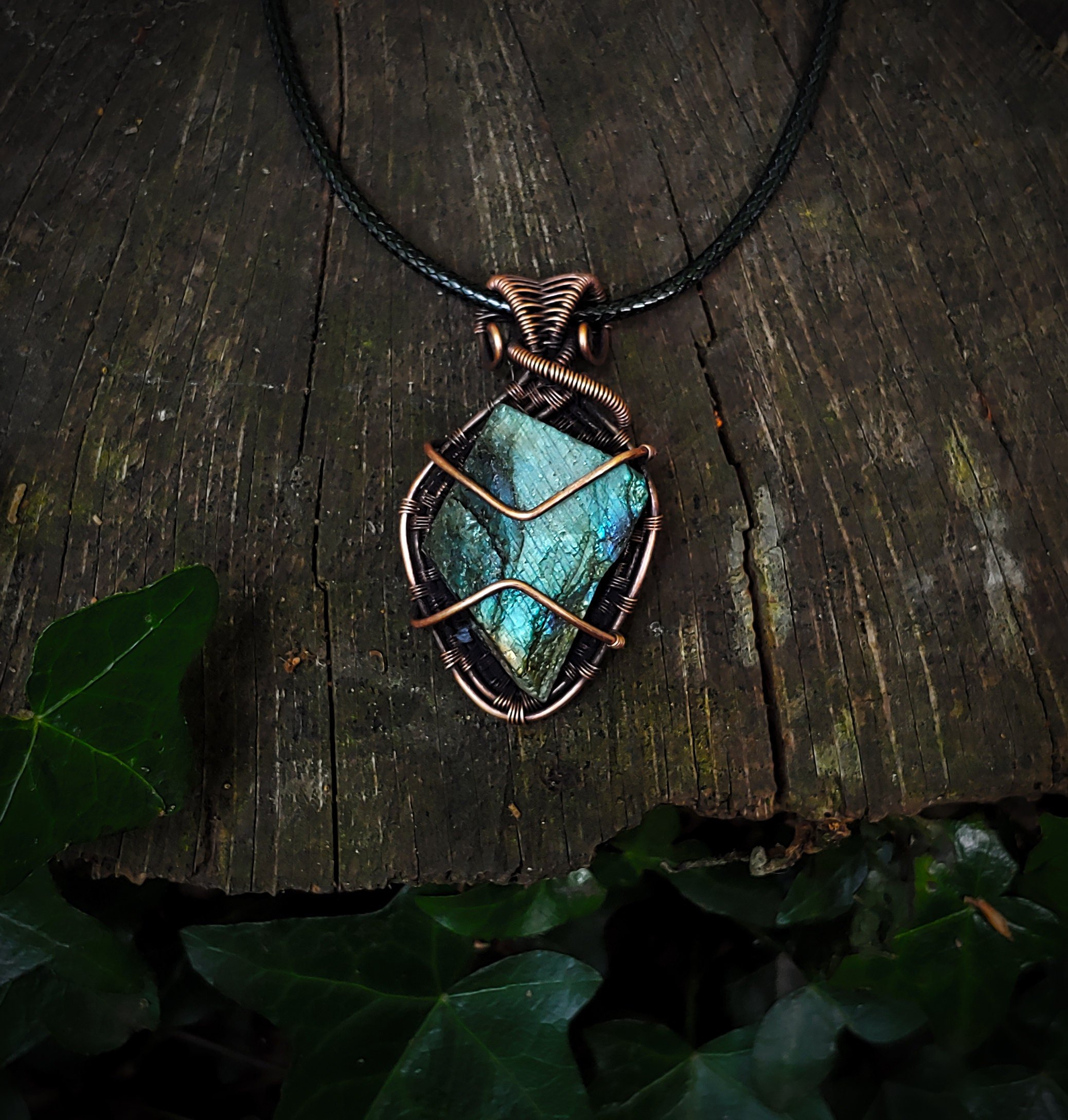 https://i.etsystatic.com/11226199/r/il/b78b30/2401511327/il_fullxfull.2401511327_6eoi.jpg