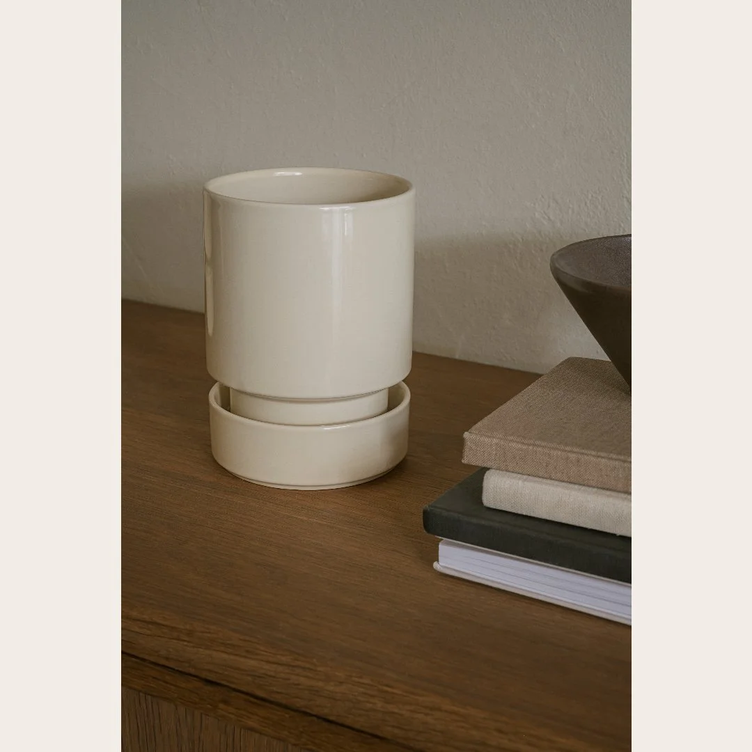 bergs potter the hoff sandstone saucer 2.jpg