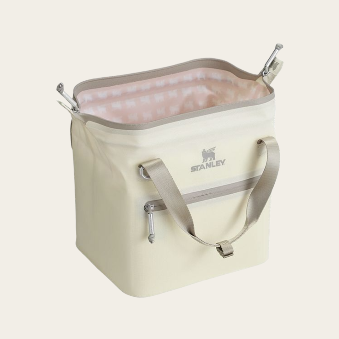 The All-Day Julienne Mini Cooler 7L Cream auki.png