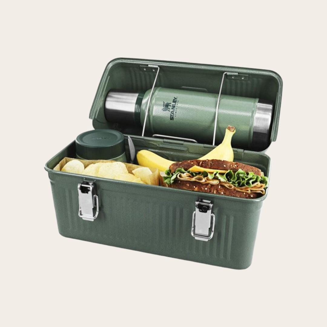 Stanley The Legendary Classic Lunchbox eväät.png