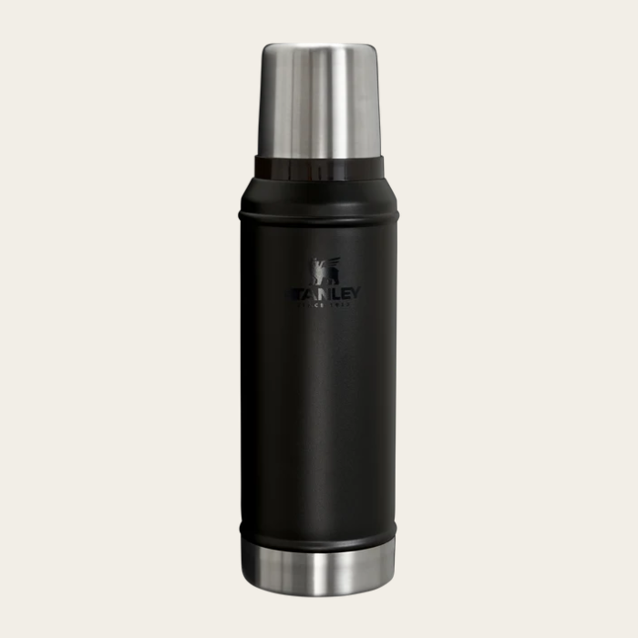 Stanley The Legendary Classic Bottle - Black 0.94L.png