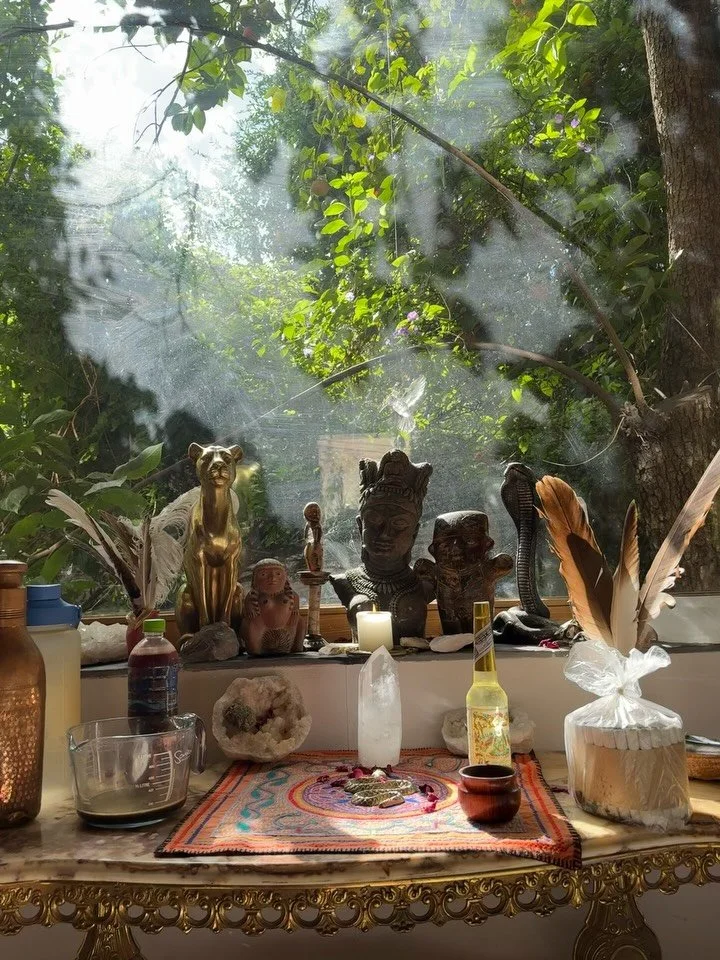 My 12th Masterplant diet with Mauva

Two weeks ago I completed another diet as part of my deep studies into the healing lineage of Capanahua Curanderimso. 

I look back over my shoulder and can&rsquo;t believe how time flies. Almost 7 years ago I met