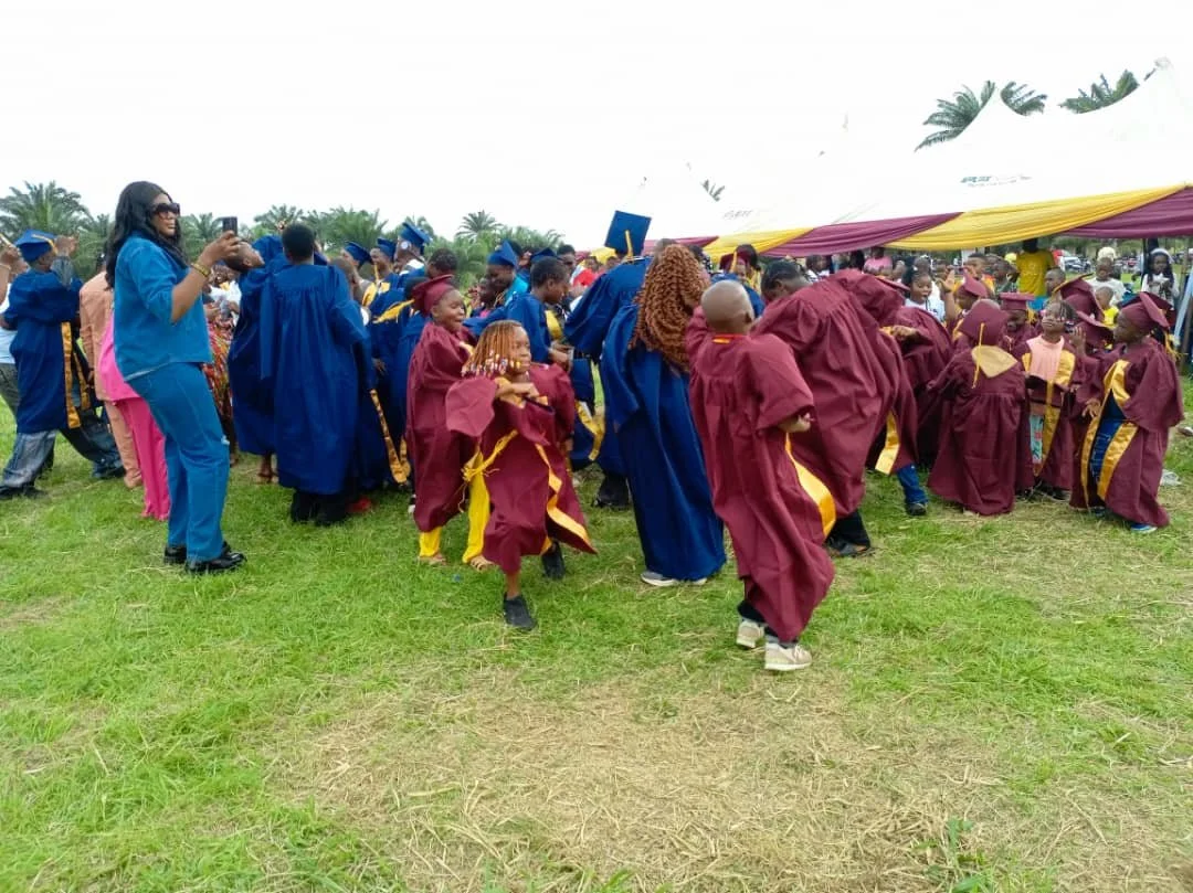 Dancing_Rejoying2.jpg
