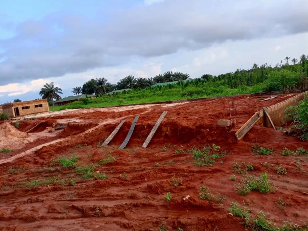 Second block of six classrooms by the left of the school main gate undergoing floor casting.