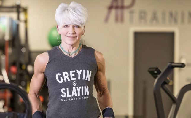 How to Choose the Right Fitness Program for Women Over 50