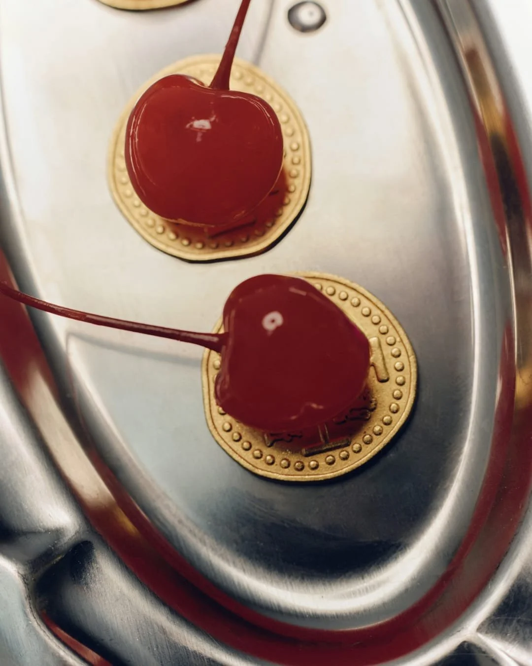 We delight in the little details.

&mdash;

Not plated or nail polish, pure 14k gold nails.
