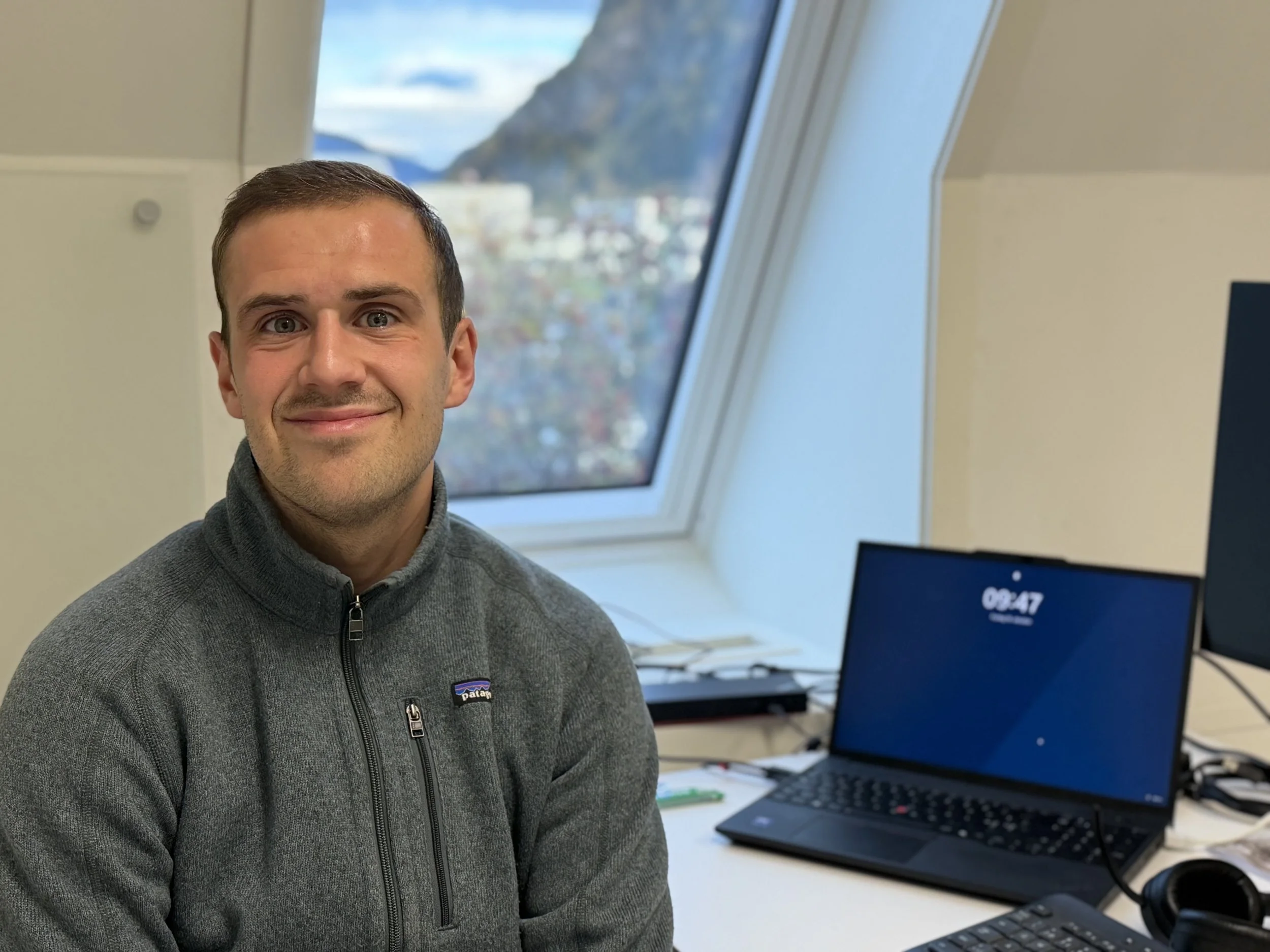 Tok med seg jobben hjem til Sunndal