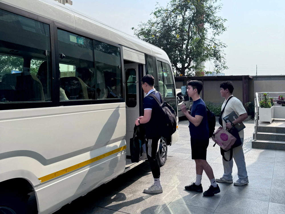 Rent a 28-Seater Bus in Tema