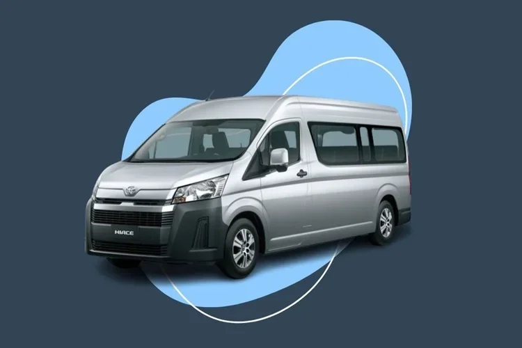 Toyota Hiace minibus rental to Northern region