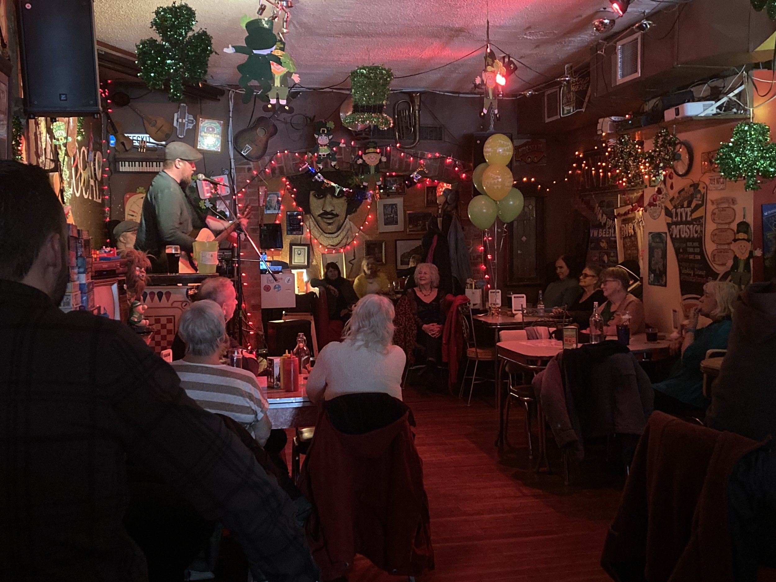 The Local, Roncesvalles