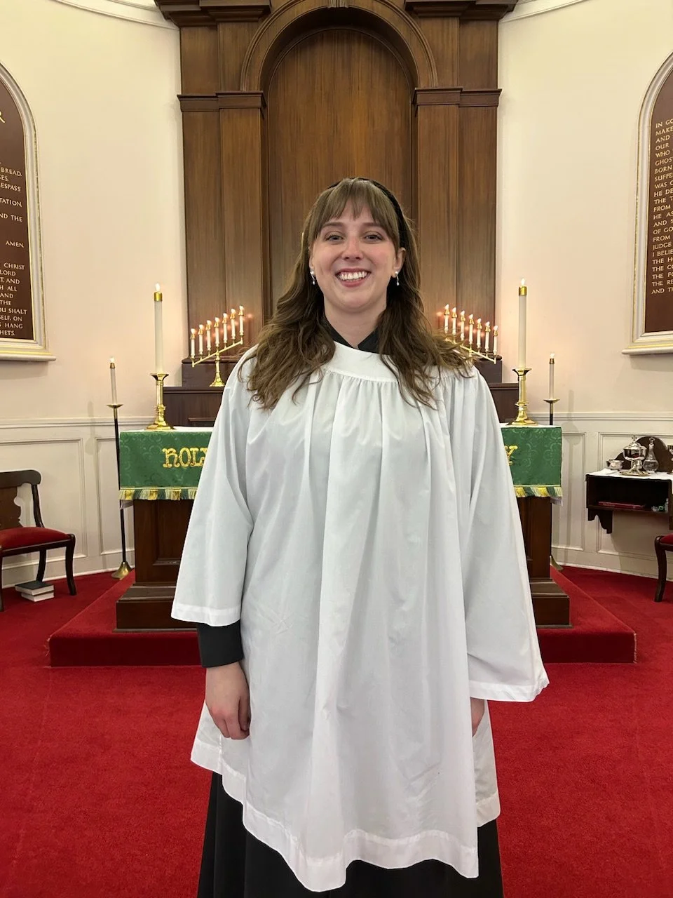 🎵 Meet Allie Dombkowski, one of our super talented choir members 🎵

Allie Dombkowski, an alto from Clarksville, TN, joined the Saint James Episcopal Church choir in January 2025. A senior at Charleston Southern University pursuing Music Education w