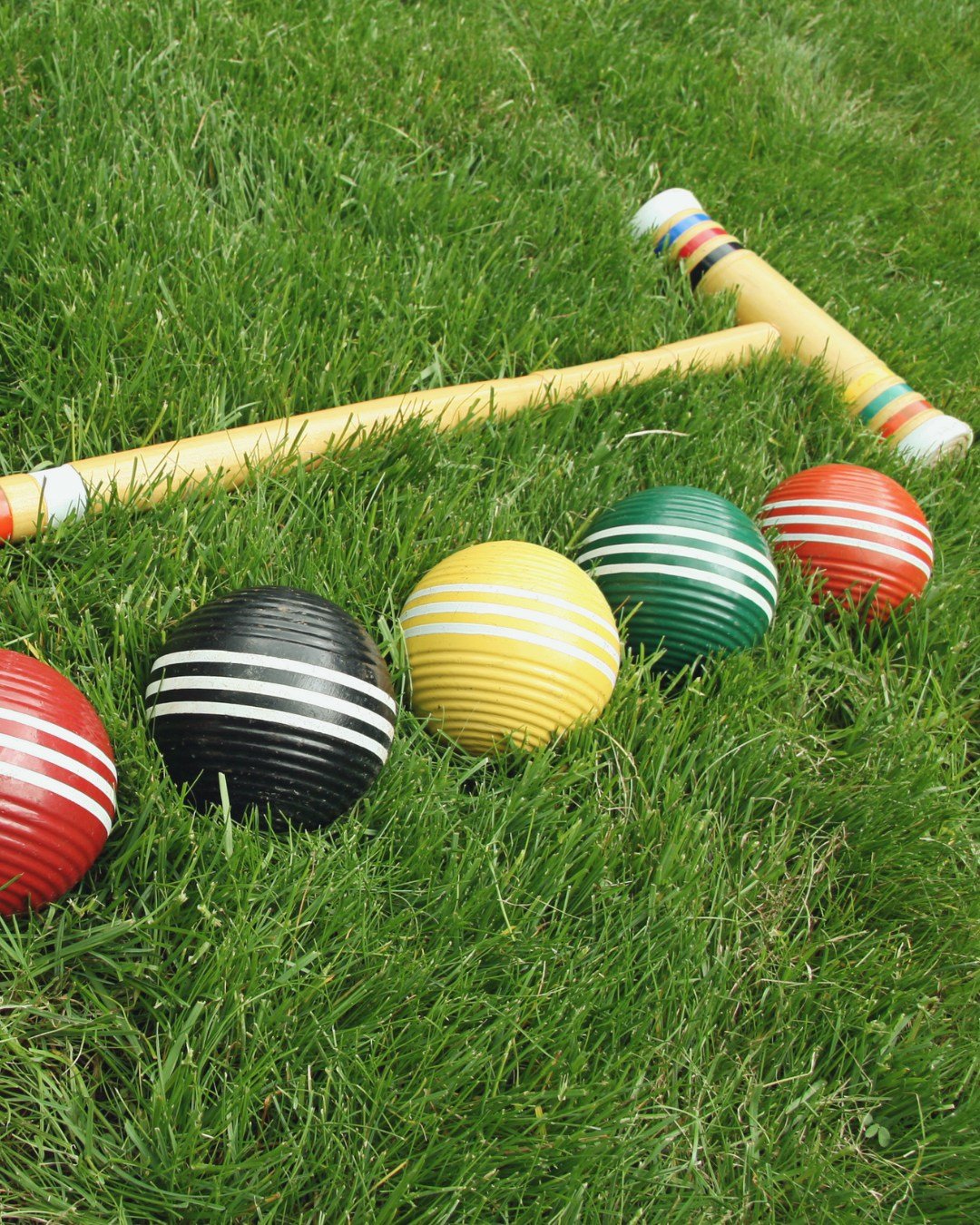 Ever wanted to try croquet? 

The St. James Croquet Club is now welcoming new members, and registration is open through the end of the year. 

We play on our new court, enjoy great company, and keep things a mix of relaxed and competitive (white atti
