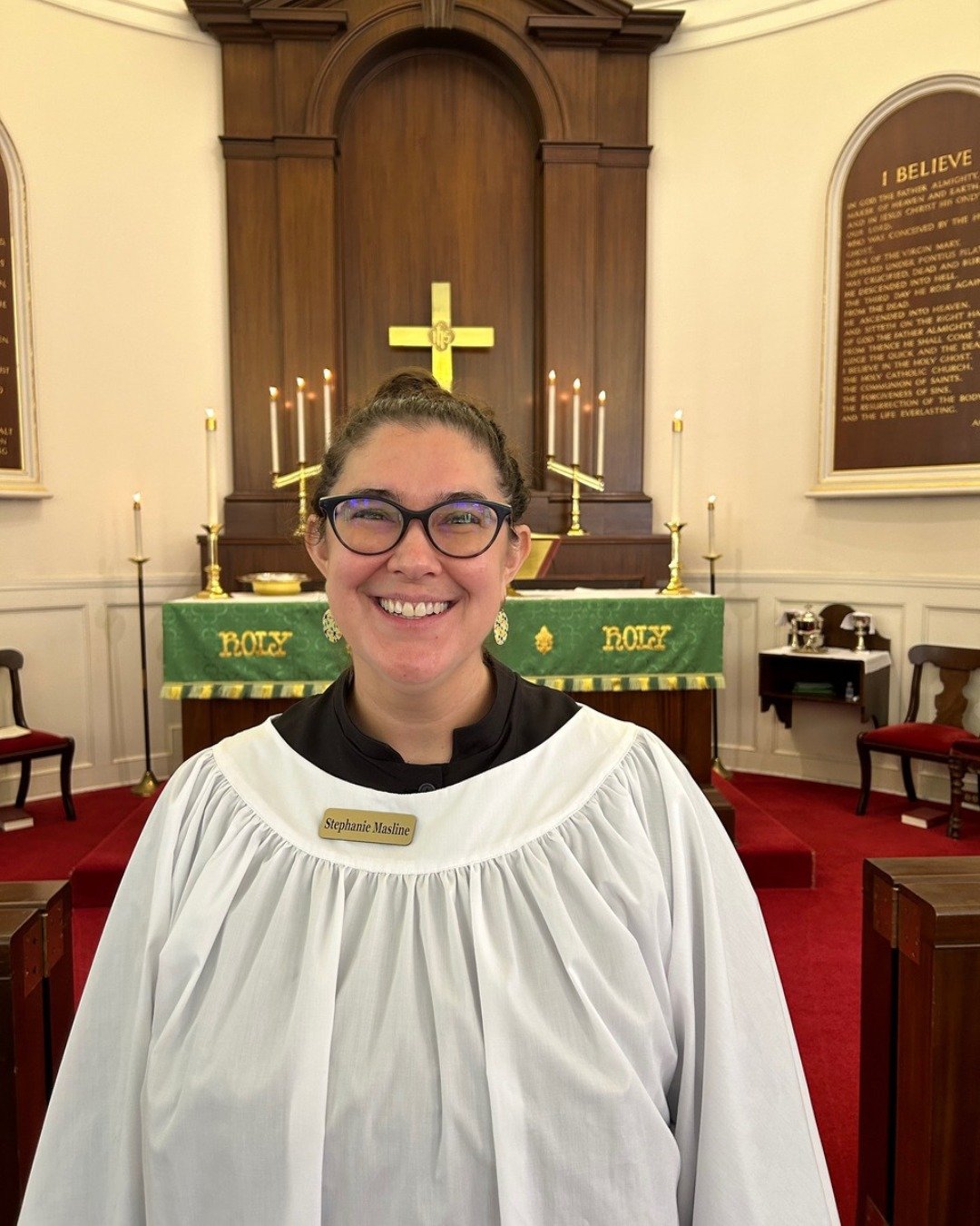 Meet Stephanie Masline - our talented soprano! 🎵 

Originally from Rochester, NY, Stephanie has called Charleston home since 2016 and joined our choir in August 2023. With a musical journey that includes performing Carmina Burana at Lincoln Center w