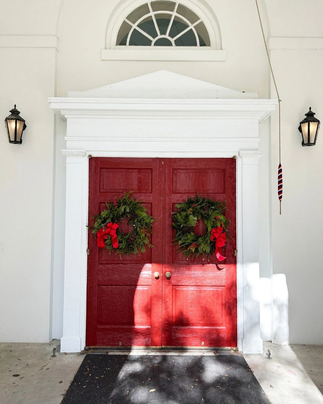 🎄✨ Christmas at Saint James ✨🎄

Christmas is a beautiful time for so many reasons - the joy of gathering together, the beauty of traditions, and the peace that fills our hearts as we celebrate the birth of our Savior.

Here are just a few pics from