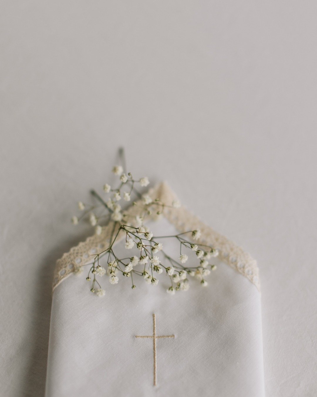 💙 Baptism at Saint James 💙

No matter where you are in your faith journey, baptism is open to all ages. It's a beautiful sacrament that welcomes you into the body of Christ and our church family.

Ready to take this step or want to learn more? Reac