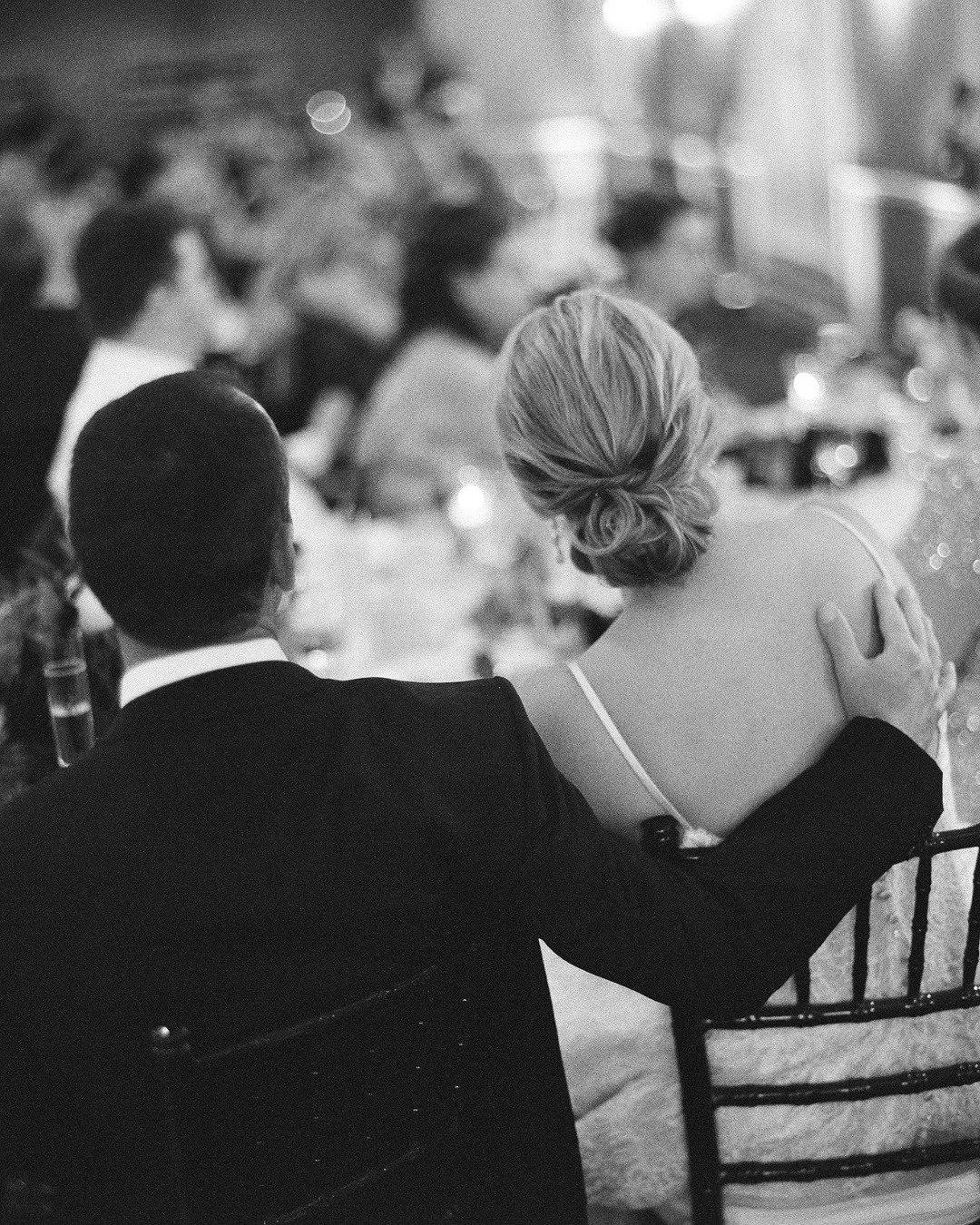 📍 Location, location, location! 📍

Saint James is on James Island, about 10 minutes from downtown Charleston and the beaches. We're super convenient for guests staying in the area, and we're happy to share hotel suggestions during the planning proc