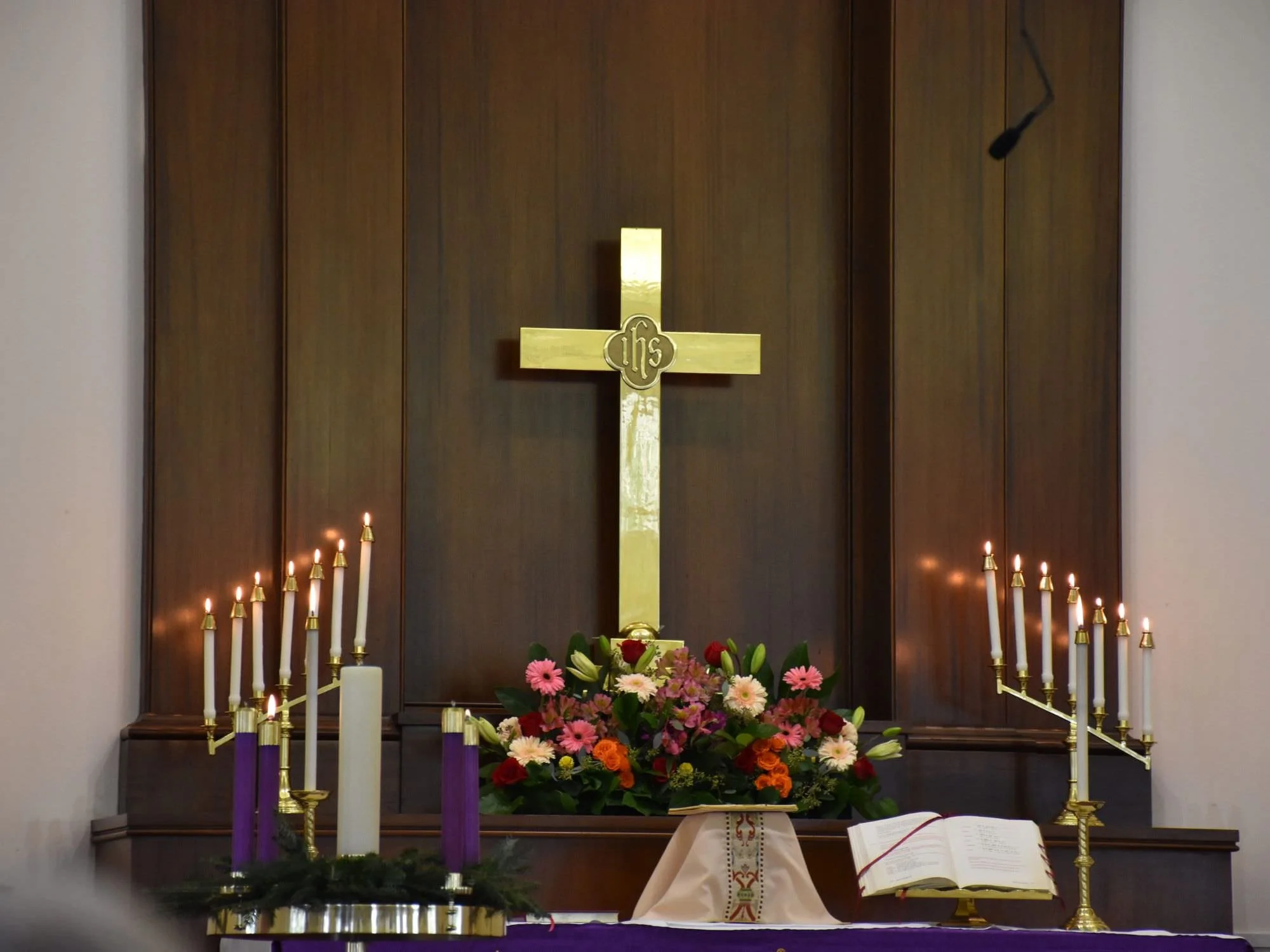 candles, cross and  Church Altar Flowers