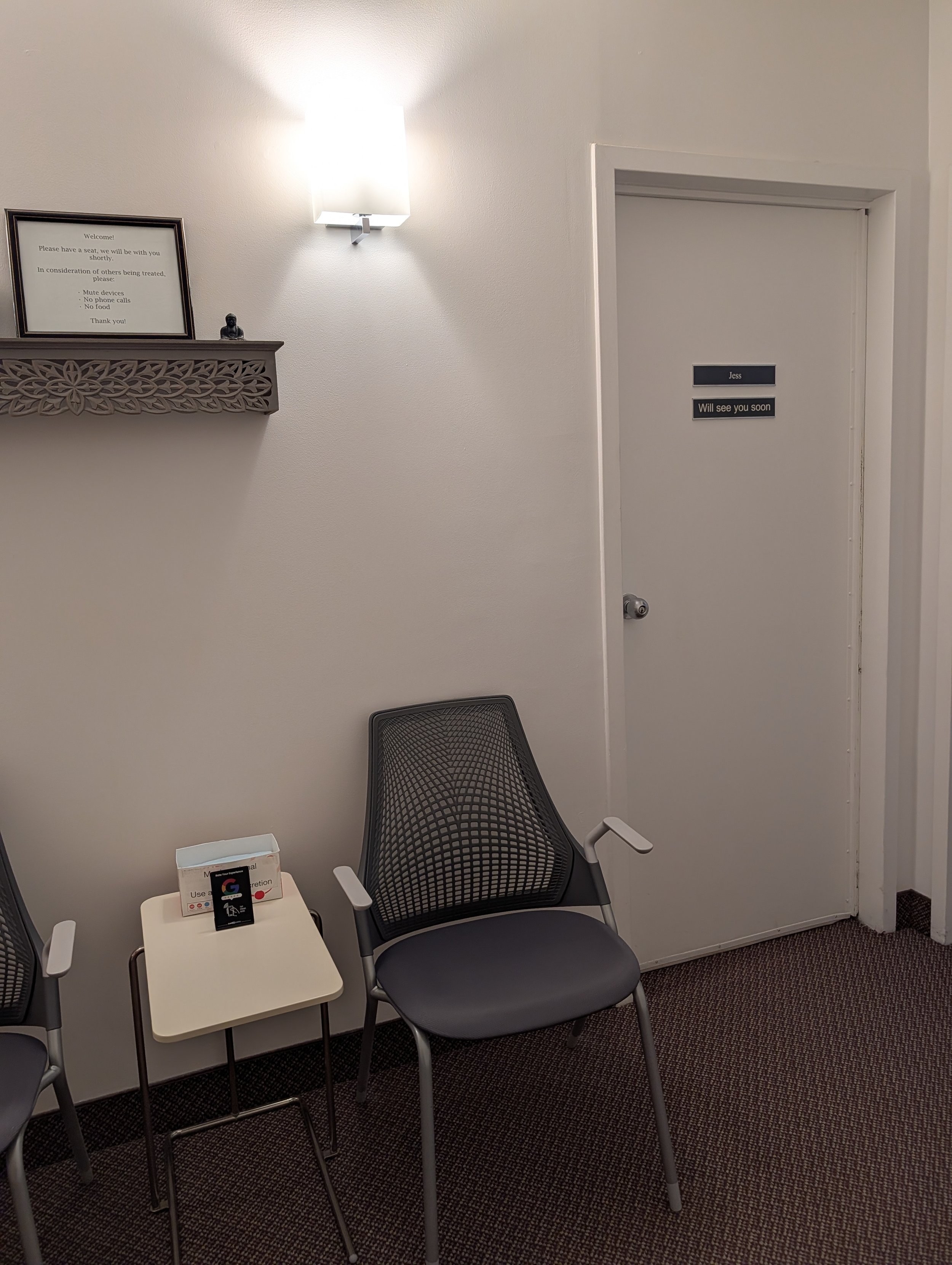 Waiting area for Jess Leduc - Massage Therapy and Acupuncture