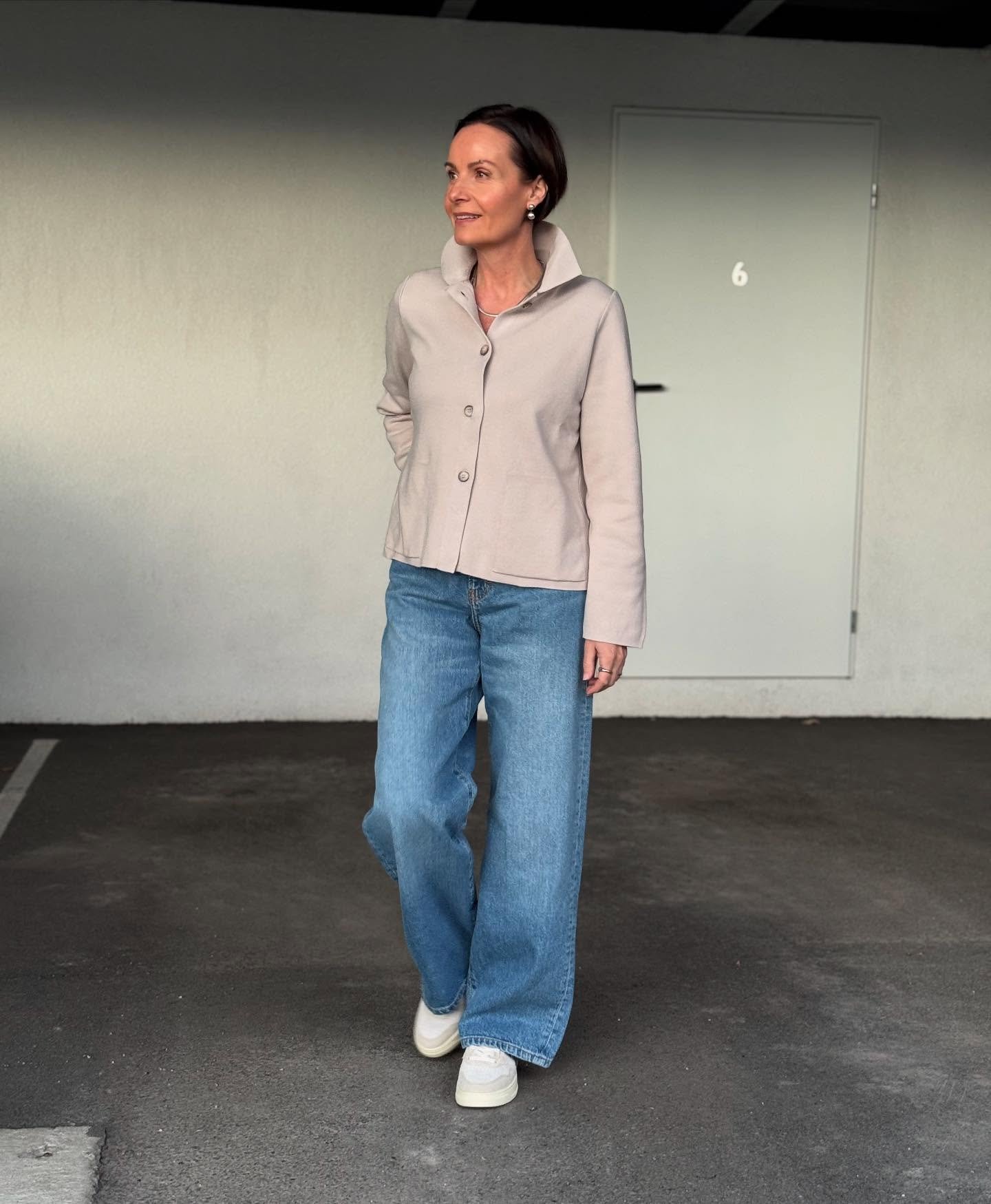 Belem jeans jeanerica • Jakke @gransasso_official🍦
Velkommen fredag 10-17🌱
#jeanerica #gransasso #timelessdesign #neozsandefjord