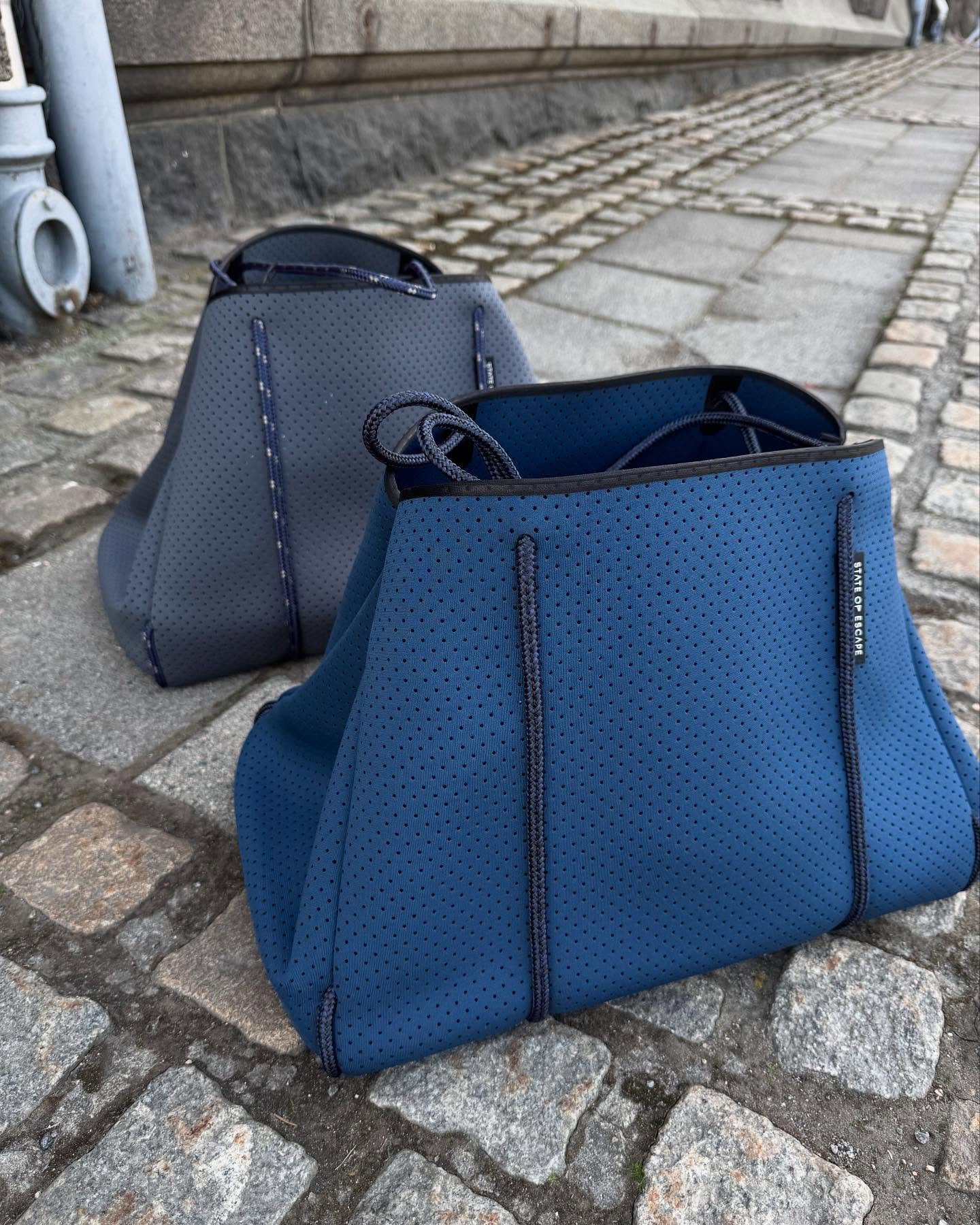 🌻Vi har fått påfyll og nye farger av Escape Tote fra State of Escape!
Velkommen innom 10-17 i dag 🌻
#stateofescape #neoprenebags #neozsandefjord