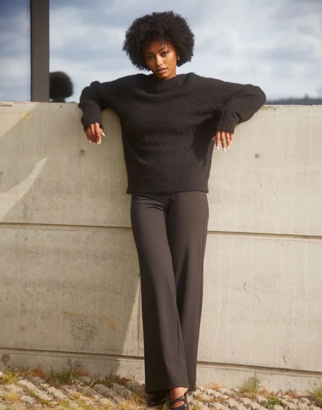 NINEPINE Asana pants! Disse buksene er ideelle for jobb, reiser eller avslapning, og tilbyr luksus og komfort med en sofistikert og enkel stil. 

Velkommen innom 10-16 i dag!

#ninepine #comfypants #timelessdesign #neozsandefjord