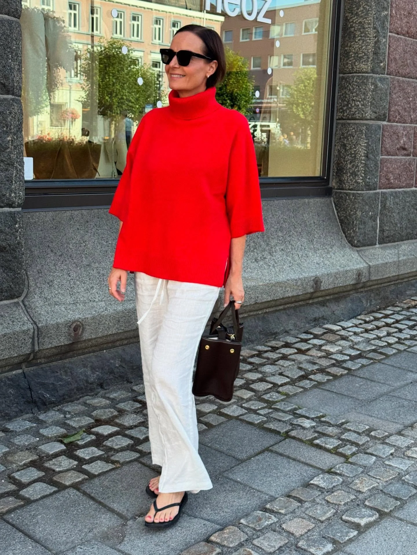 Følelsen av luksus fra GRAN SASSO_
- Gi garderoben et løft med denne genseren i 100 % ren cashmere🍒
Velkommen 10-18 i dag! Vi har fortsatt salg på sesongens varer.
#gransasso #italianluxury #timelessdesign #neozsandefjord