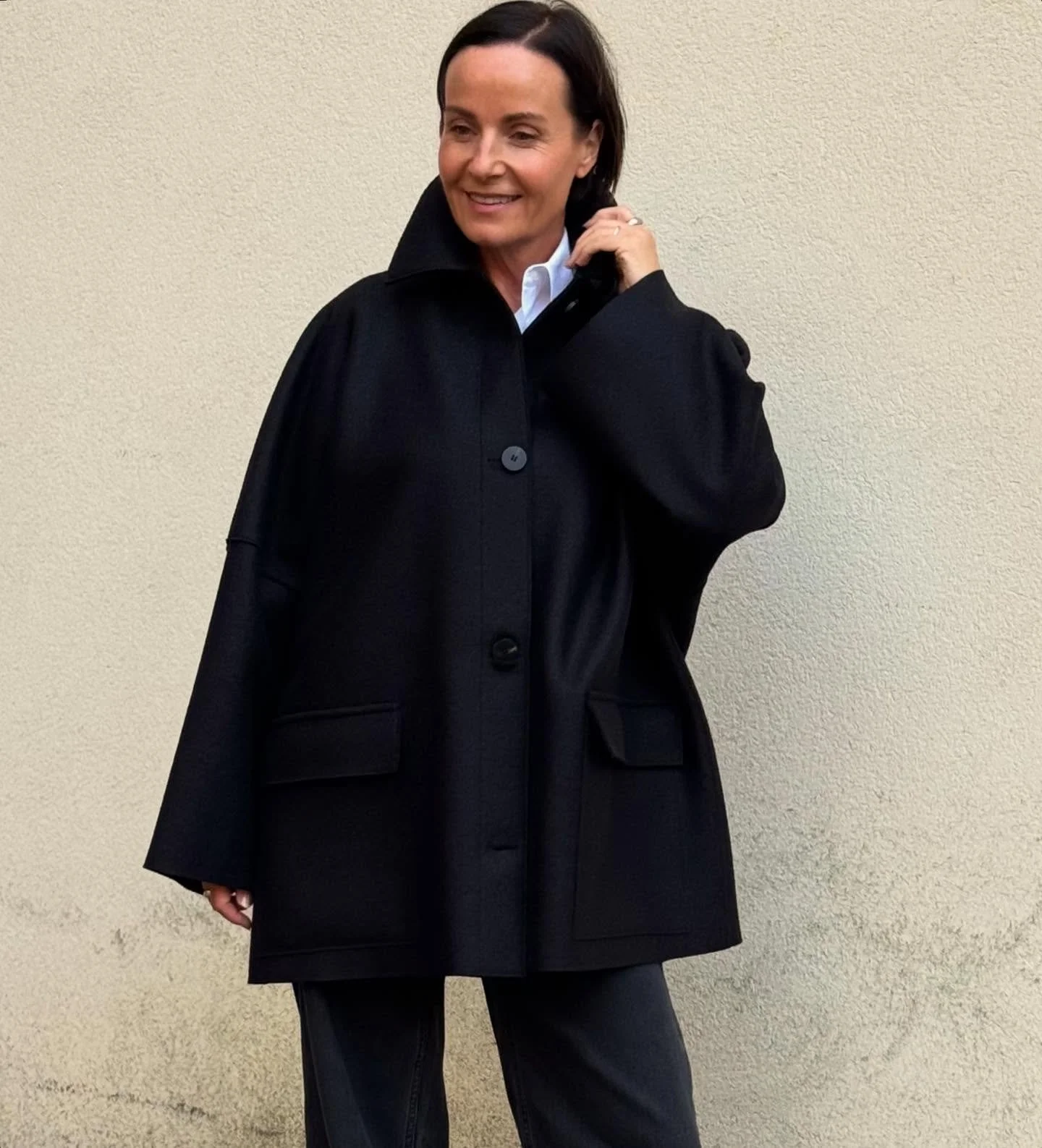 Oversized ulljakke fra Harris Wharf🍂
Velkommen 10-18 i dag.
#harriswharflondon #pressedwool #timelessfashion #neozsandefjord